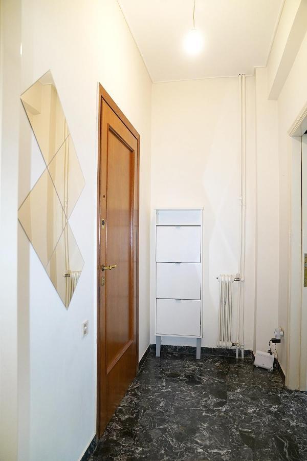 70M2 Apartment 4 Mins From Athens Central Station! Экстерьер фото