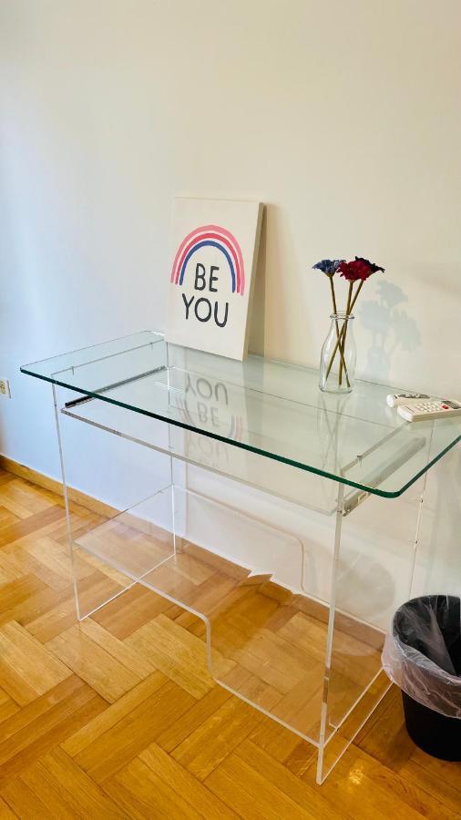 70M2 Apartment 4 Mins From Athens Central Station! Экстерьер фото